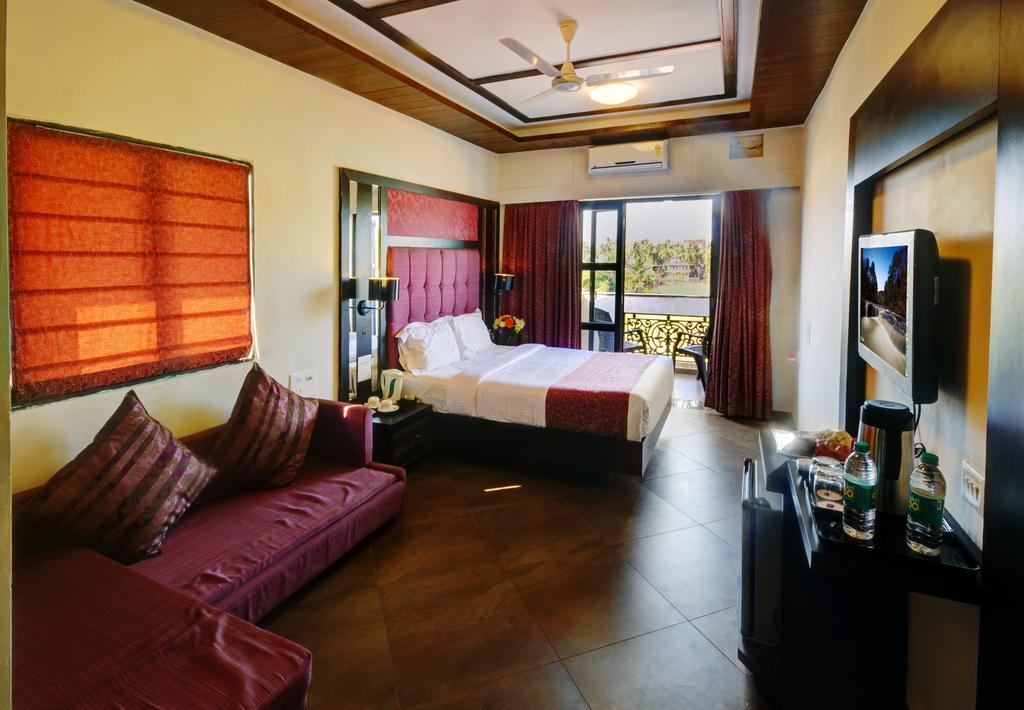 Resort De Crossroads Calangute Extérieur photo