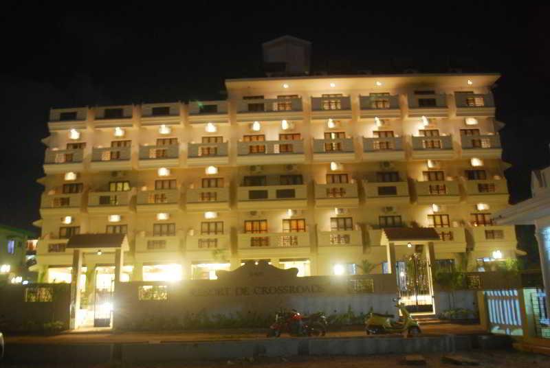 Resort De Crossroads Calangute Extérieur photo