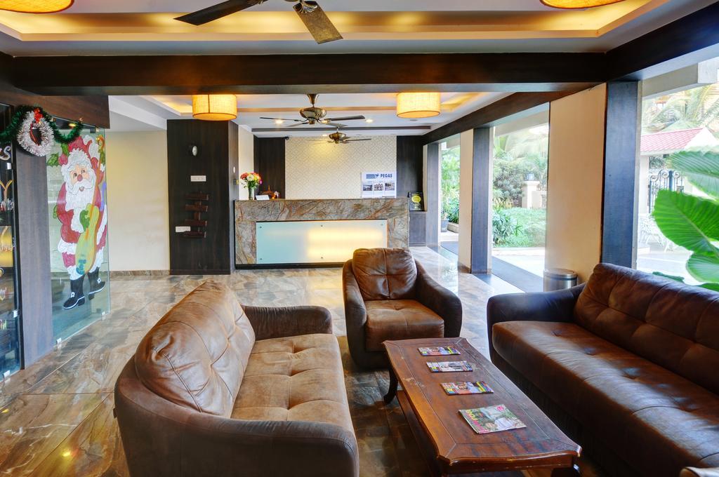 Resort De Crossroads Calangute Extérieur photo