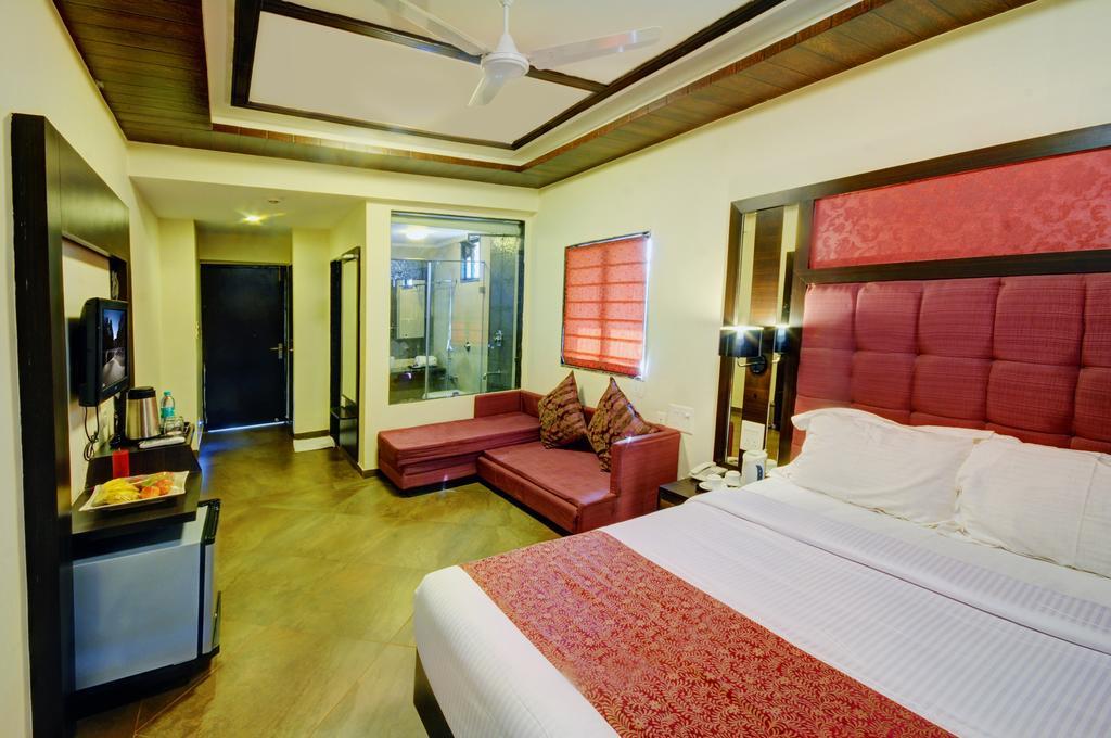 Resort De Crossroads Calangute Chambre photo