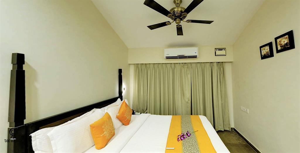 Resort De Crossroads Calangute Extérieur photo